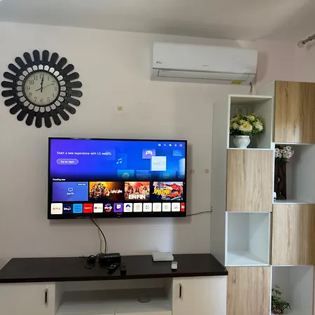 1+1 Apartment *